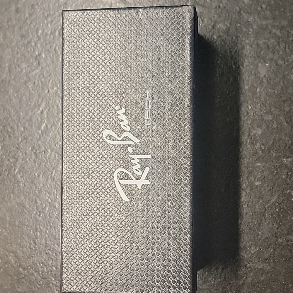 RAYBAN WOMENS AVIATORS